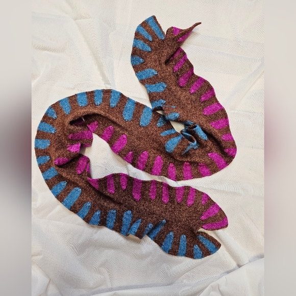 K.gereau textiles Scarf - Picture 2 of 3